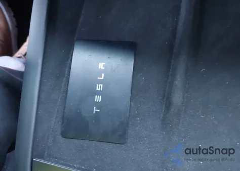 2024 Tesla Model S Plaid Tri Motor All-Wheel Drive из США, поврежденный, VIN 5YJSA1E67RF539979